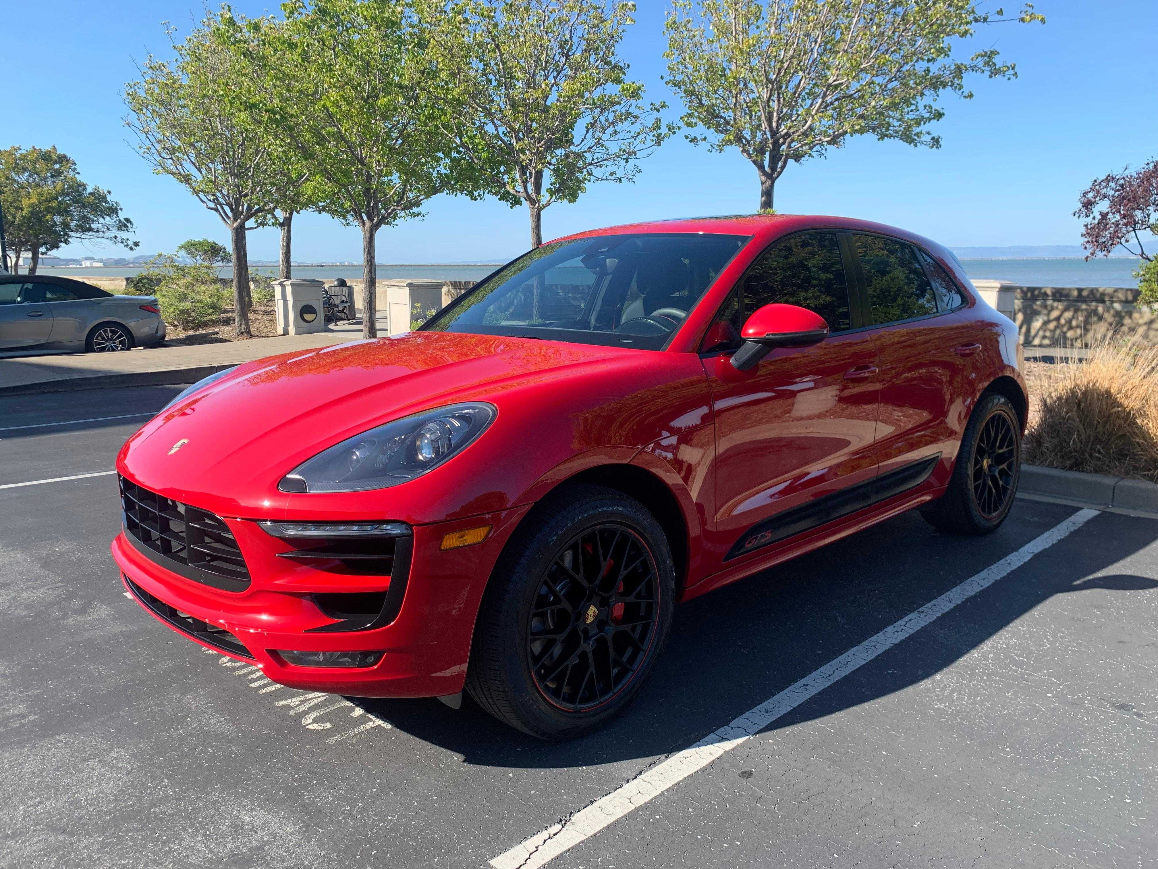 Porsche Macan Image 4