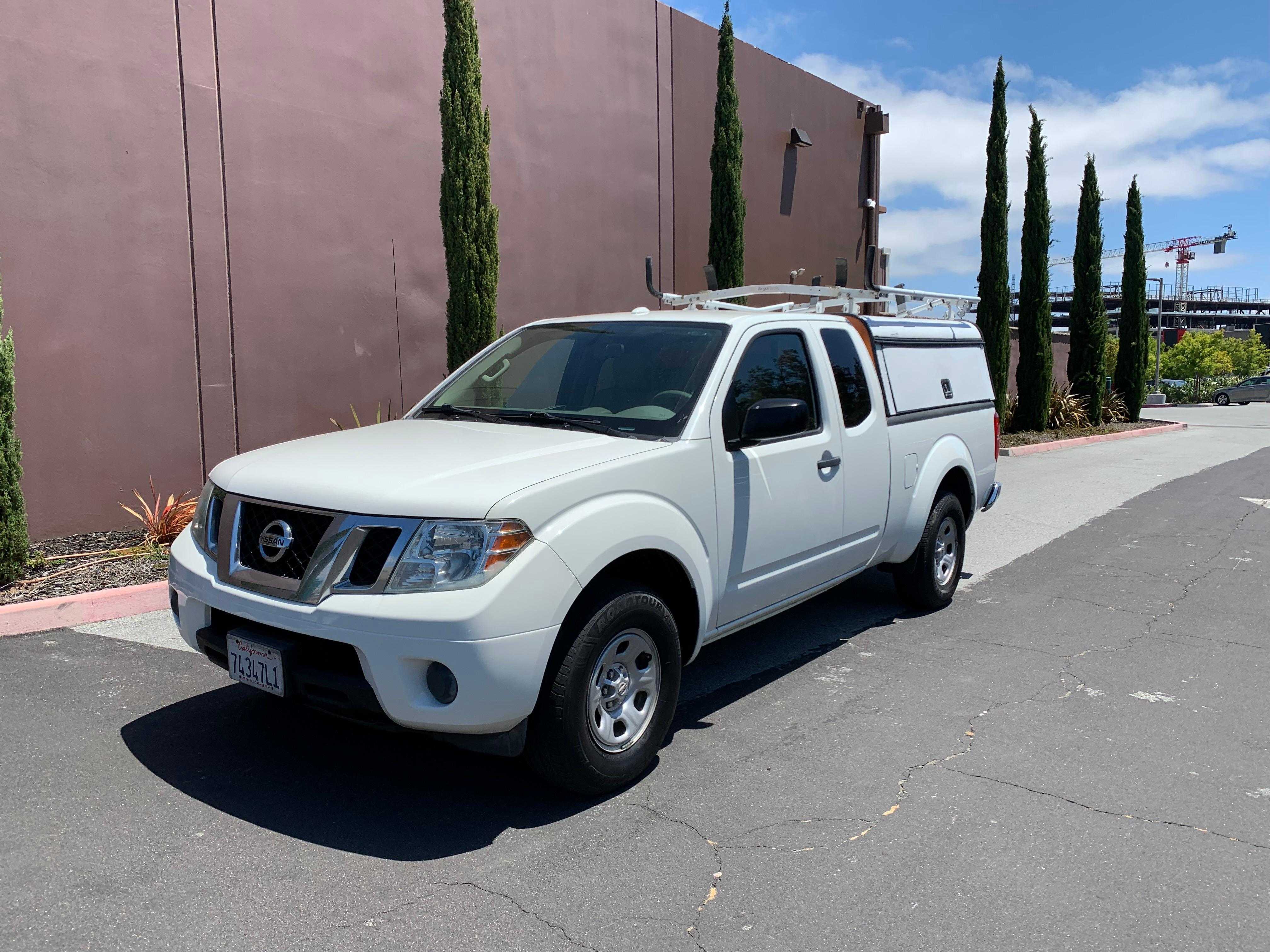 Nissan Frontier King Cab Image 8